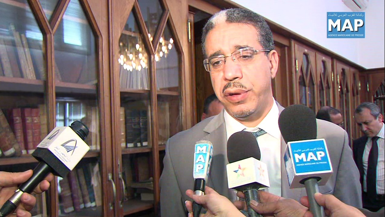 عزيز الرباح يتباحث مع وزير النقل بجمهورية غينيا كوناكري