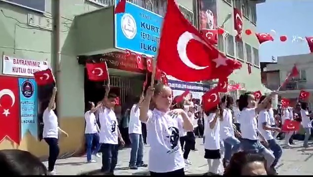 KURTULUŞ İLKOKULU 23 NİSAN ETKİNLİĞİ