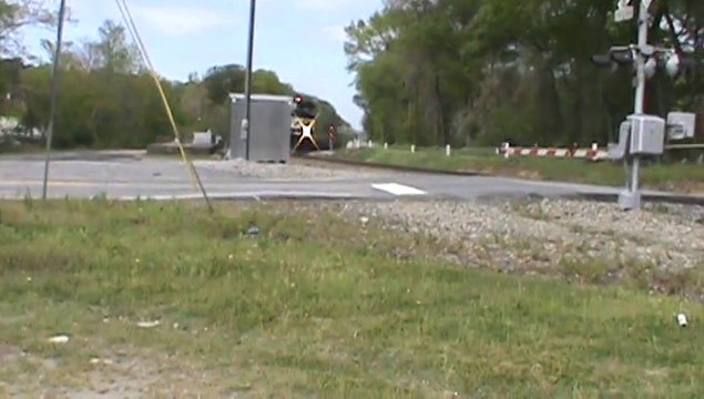 NS 76M Mixed freight with only coal Hopper Cars SB through Mableton Ga.