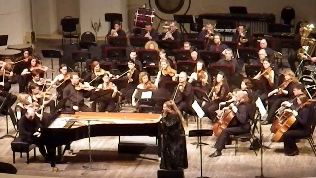 Н.Катамадзе Чайковский Времена года (октябрь). КЗ им. Чайковского. 25.04.14 Зимний фестиваль в Сочи Гала-концерт Оркестр Новая Россия Дирижёр и солист Ю.Башмет