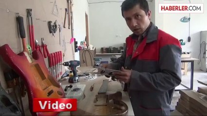 Elektro Gitar Üretip Türkiye Birincisi Oldu