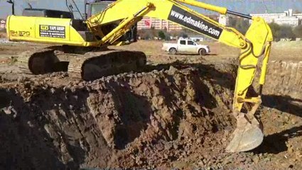 40 TONLUK EXCAVATÖR- SUMITOMO SH 370 LHD