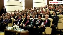 Ankara, Kılıç ve Gül'ün Konuşmasını Merak Ediyor