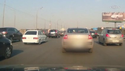 Arabanın LPG tankı bomba gibi patladı