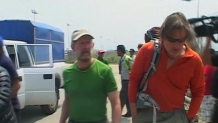 U.S. climber disappointed with loss of sherpas but will return to Everest