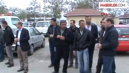 İkinci El Pazarında Satmak İstediği Tüfek Ateş Aldı, Anne ve İki Çocuğu Yaralandı
