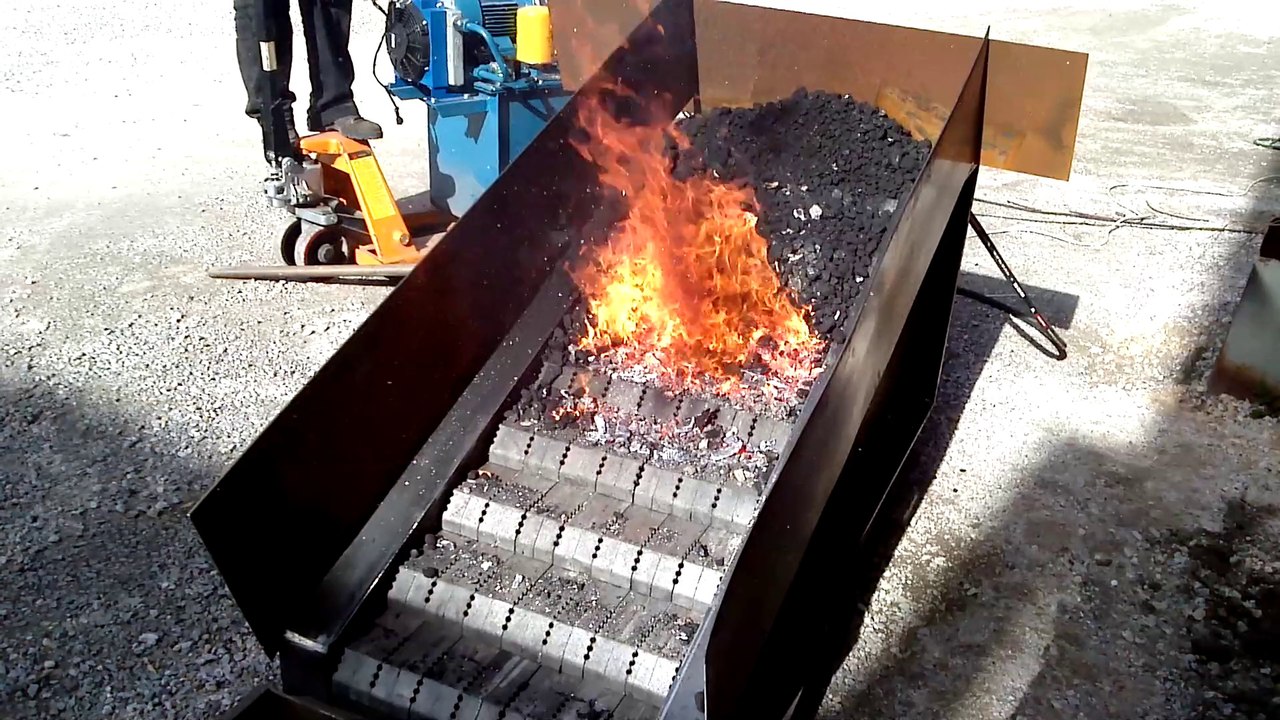 CETIK MOVING GRATE BOILER www.cetikisisan.com - pistonlu kazan - buhar kazanı - kalorifer kazanı - pelet kazanı -  pellet boiler