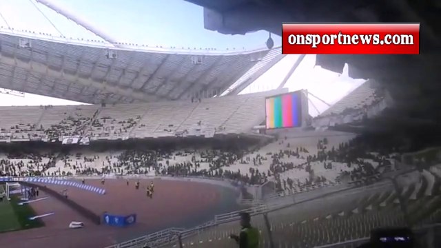 onsportnews.com - Φίλοι του ΠΑΟΚ αποδοκιμάζουν οπαδούς του Παναθηναϊκού