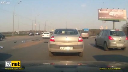 LPG'li araç seyir halinde patladı!