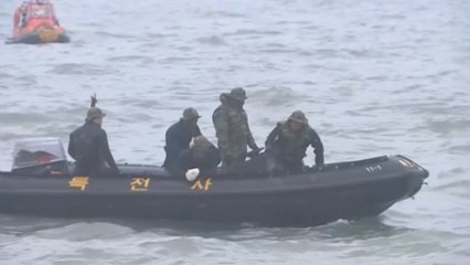Outlook grows grimmer for South Korean ferry search