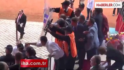 Yeşil Saha Yine Karıştı