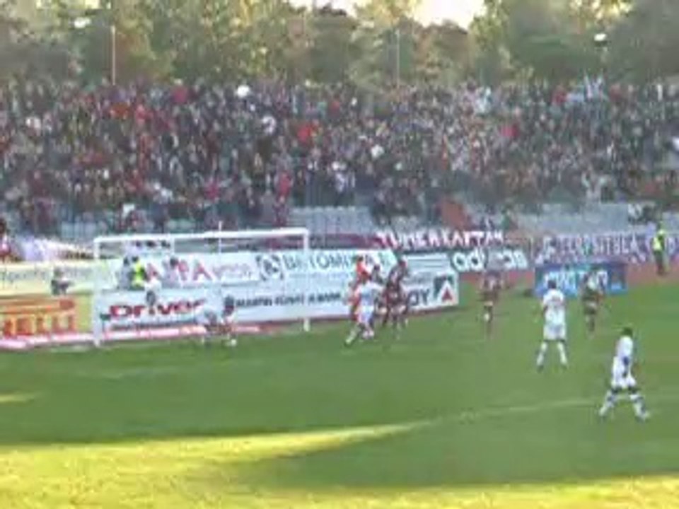8η ΑΕΛ-Ξάνθη 3-0 (Το 1-0 πέναλτυ Κανόμπιο) 2010-11 Gate camera