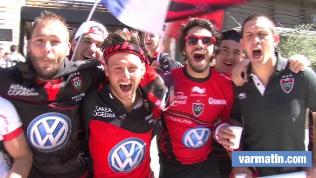 Le Pilou Pilou des supporters du RCT à la gare de Toulon
