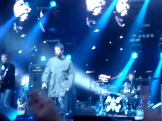 Oasis - Rock N Roll Star