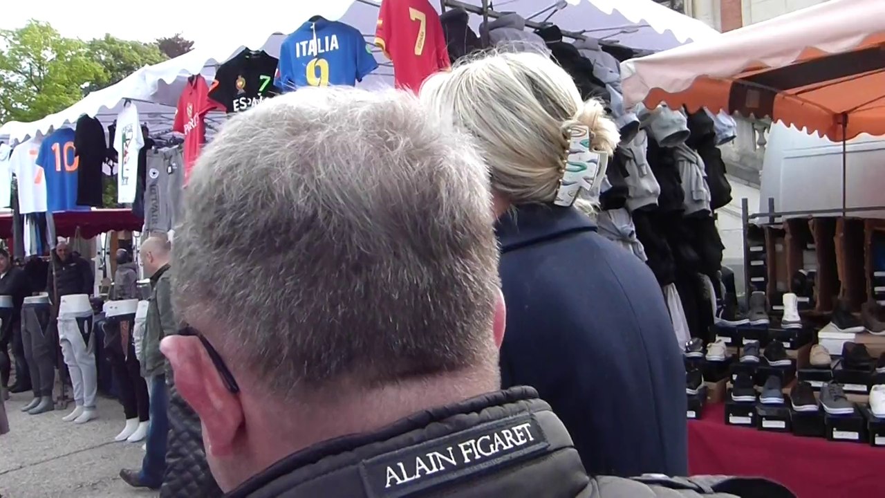 MARINE LE PEN ET LES CHEMTRAILS 25 AVRIL 2014