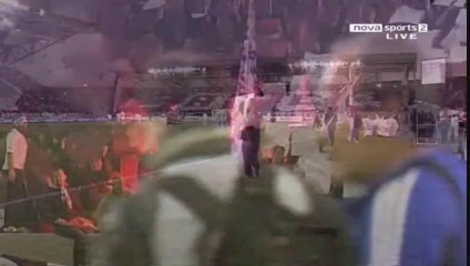 ΑΕΛ-ΠΑΟΚ 2010-11 Coreo Monsters