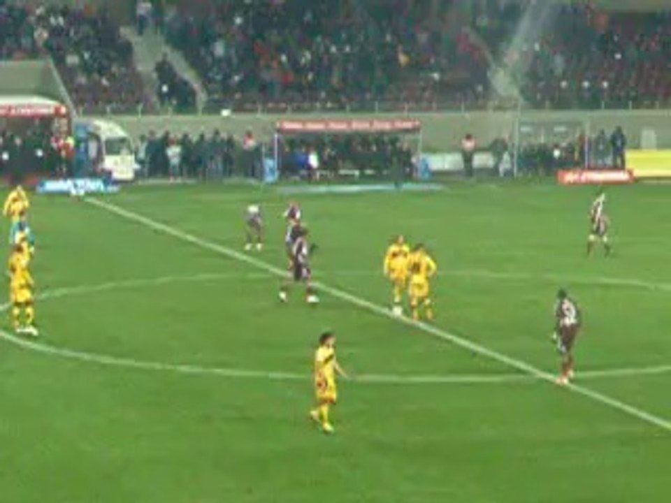 24η ΑΕΛ-Άρης 2-2 (Το 1-0 Κουζέν) 2010-11 Gate camera