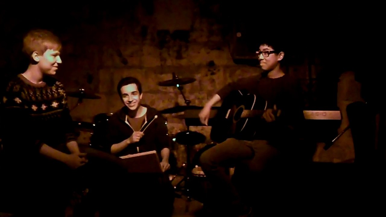 On my way/ Next Door à l'Emporium Galorium