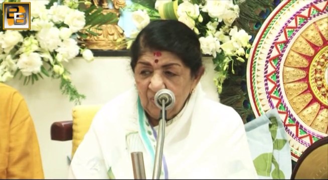 Lata Mangeshkar on Comedy Nights with Kapil 26th April 2014 EPISODE