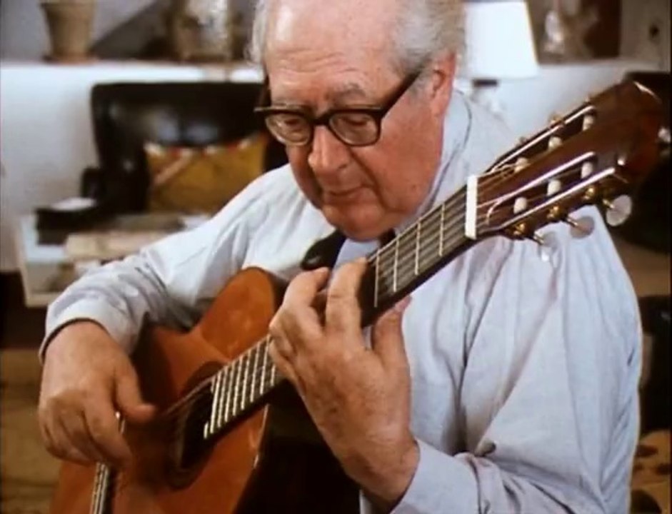 Andres Segovia - Dansa in G (from - Segovia at Los Olivos 1967)