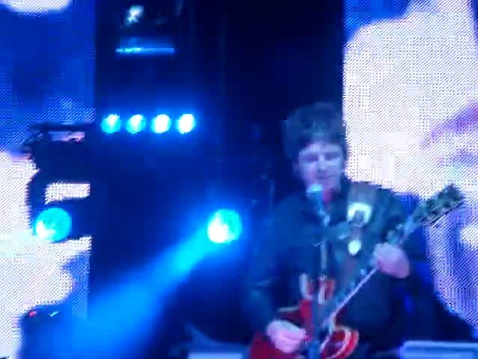 Oasis - Falling Down