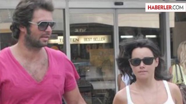 Burcu Esmersoy, Özgü Namal'ın Eski Aşkıyla Birlikte