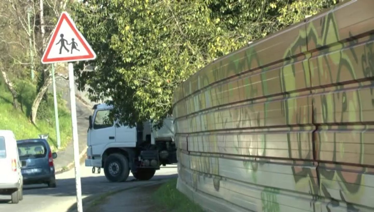 LES W-D.D. MICHOU MONDAY NEWS - 10 MARS 2014 - EN LIVE TRAVAUX DU STADE NAUTIQUE ET AUX ALENTOURS.