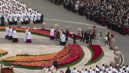 Juan XXIII y Juan Pablo II, canonizados