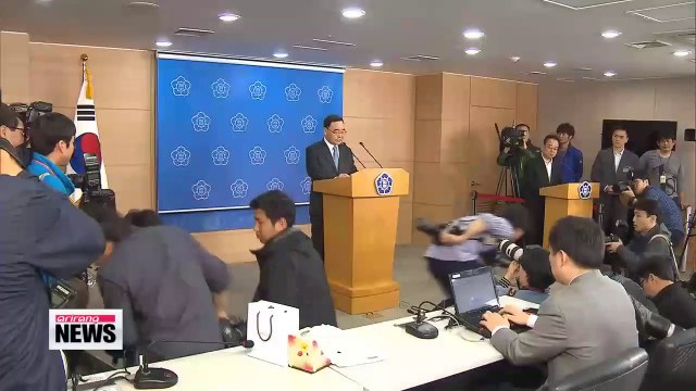 Prime Minister offers to resign after claiming responsibility for ferry disaster