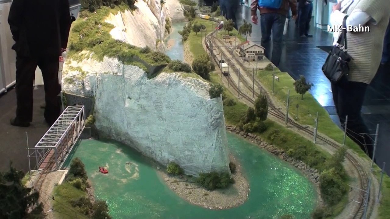 H0m Bemo RhB Rheinschlucht Modellbahn Anlage