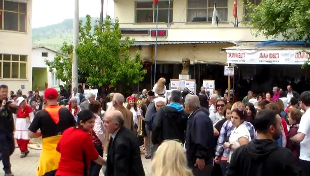 Gelin canlar bir olalım -02