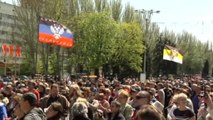 Pro-Russian activists rally in Donetsk as separatists seize TV station