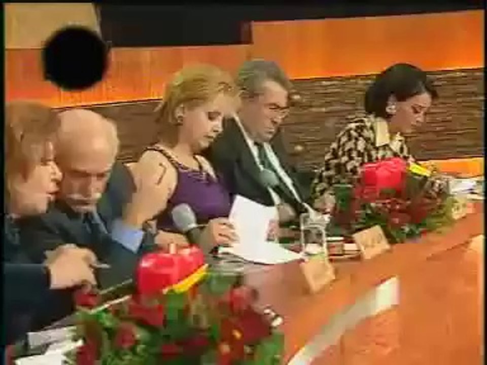 muhteşen  bir  şarkı