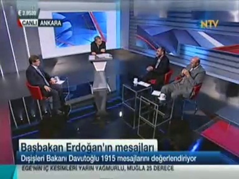 Dışişleri Bakanı Ahmet Davutoğlu, Ermeni Tehciri Sırasında yaşanan Acılar İçin Başbakanın Açıklamasını Değerlendiriyor