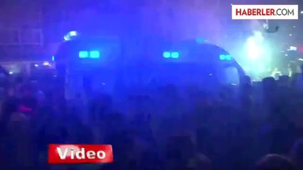 Fenerbahçeli Taraftarlar Şampiyonluğu Kutluyor