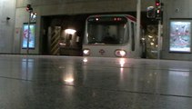 MPL75 : Mise en place d'une rame sur la quai départ de la station Gare d'Oullins sur la ligne B du métro de Lyon