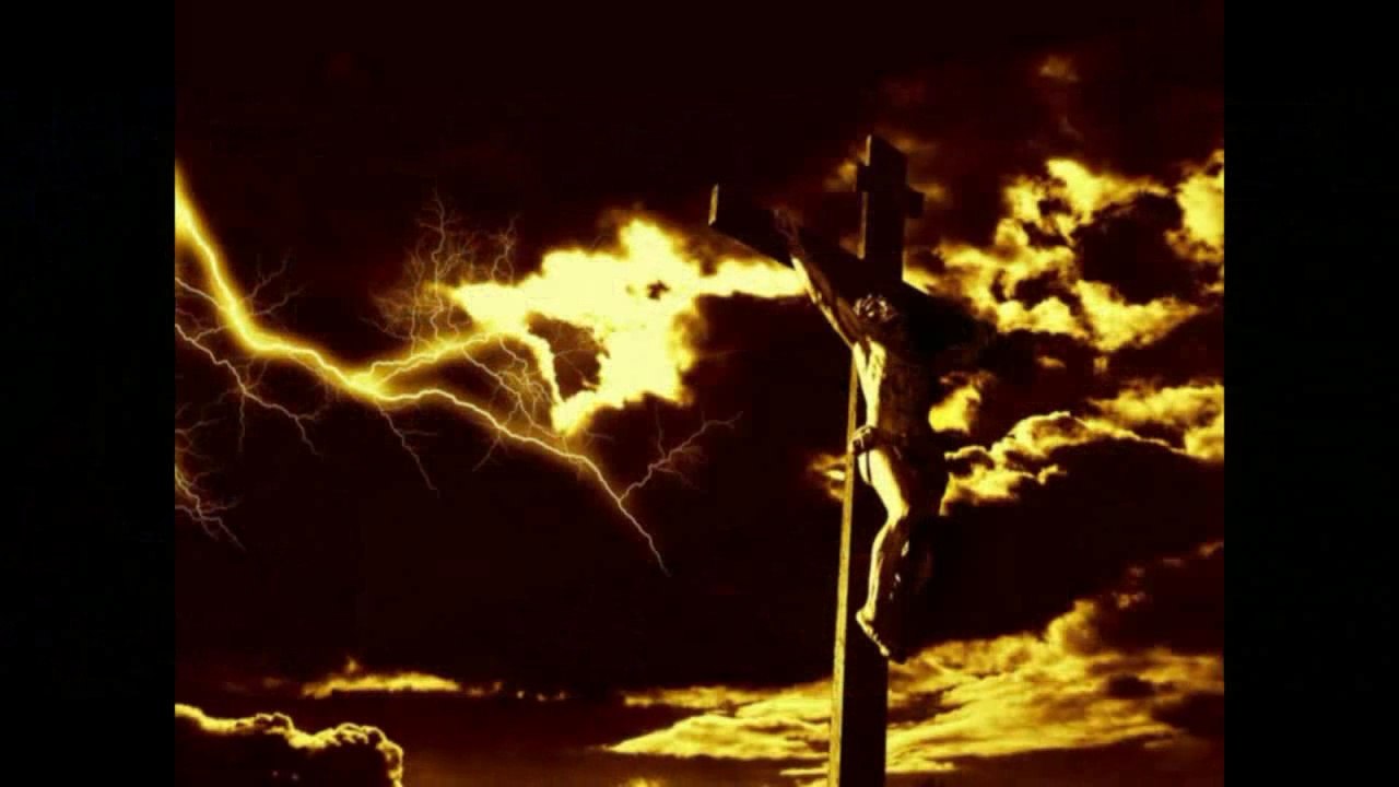 Cruci-Fiction ou Momification ?