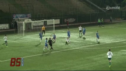 Football : Poiré-sur-Vie vs. Red Star (2-1)