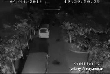 Adamı Üst Üste İki Defa Yıldırım Çarptı