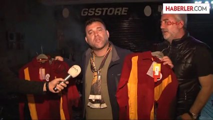 Bazı Fenerbahçeli Taraftarlar Gs Store Mağazasını Yağmaladı