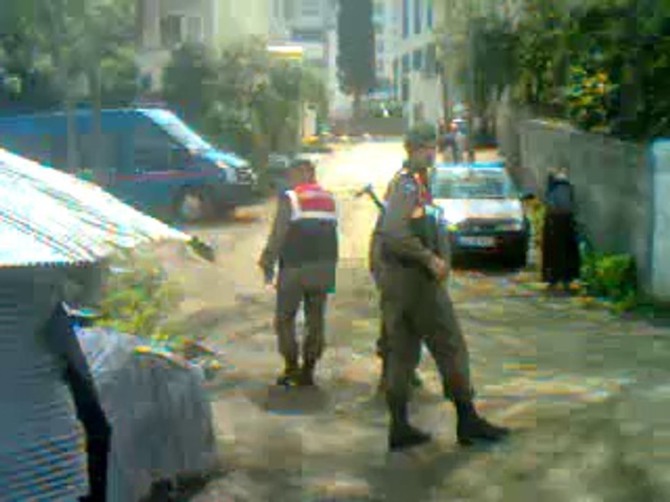 Kayalıklara düşen şahıs