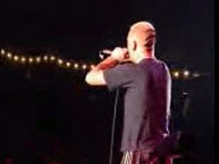 Inadaptats - Prou Propietat