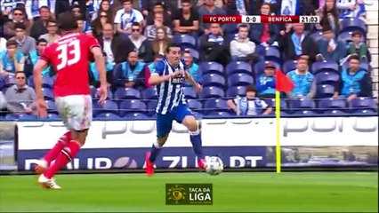 L'incroyable raté de Jackson Martinez !