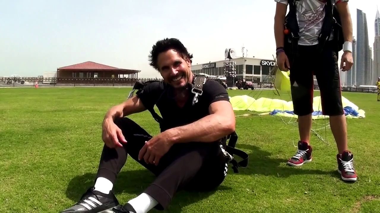 Donald Diamontes skydive at Skydive Dubai