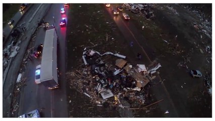 Etats-Unis : un drone filme les dégâts après le passage d'une tornade