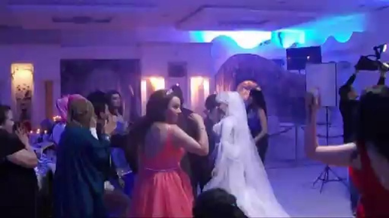 a7la mariage wa7la 3roussa