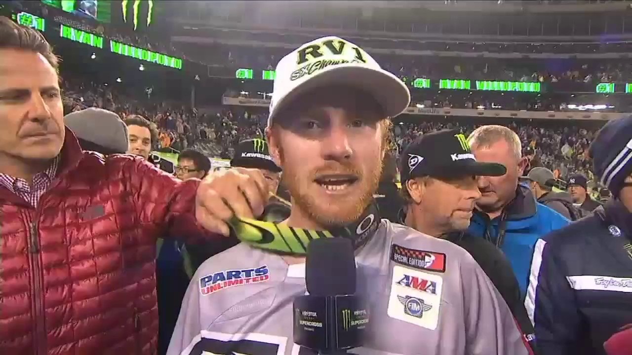 Ryan Villopoto Wins 4th Straight Title - East Rutherford Supercross 2014