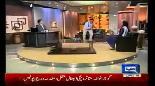 Hasb e Haal 20th January 2014 , Dunya News Azizi Hasb-e-Haal Full Show_clip2