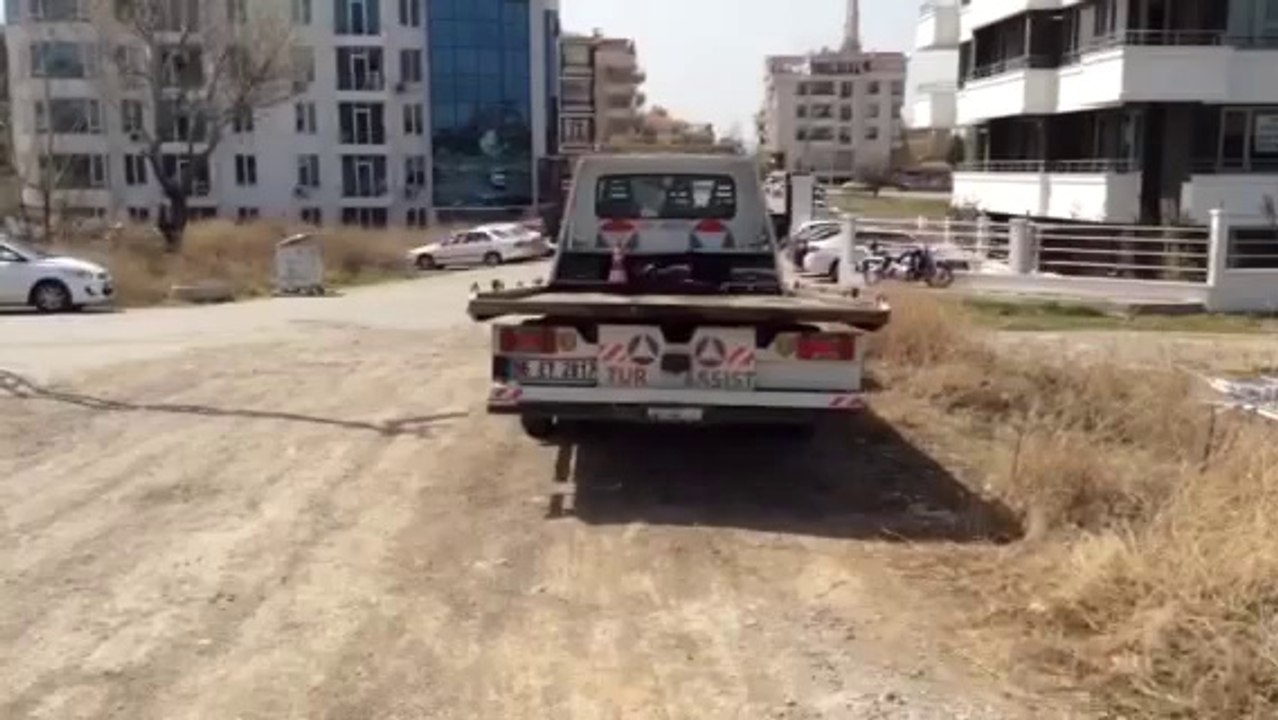 0 530 112 06 06 - ÇAYYOLUNDA OTO KURTARMA OTO ÇEKME OTO KURTARICI OTO ÇEKİCİ ANKARA