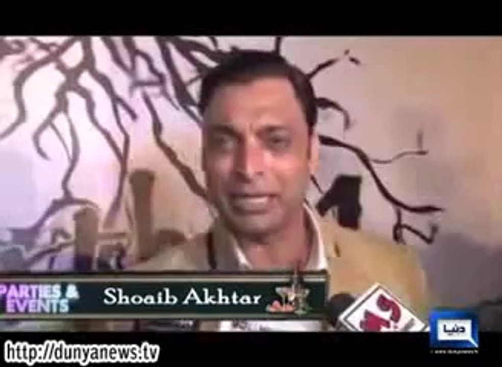 Shoaib Akhtar walks Down the Ramp